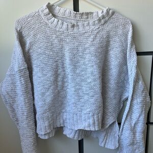 American Eagle Cropped Size Small Sweater
